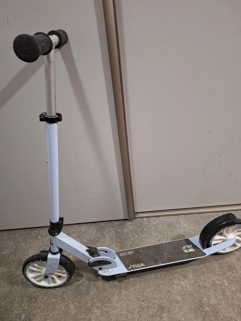Skladaci kolobezka Stiga Route 200-S