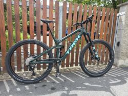 Trek Slash 9.8