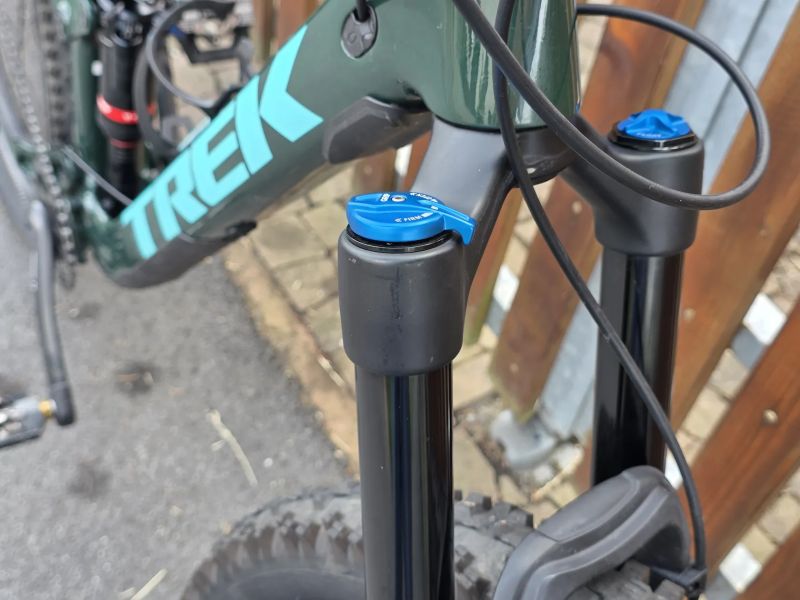 Trek Slash 9.8