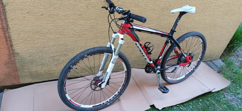 Horské kolo Trek vel. M , XT ,10kg