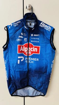 Kalas vesta Alpecin Premier Tech nová