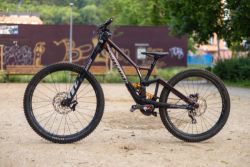 Specialized Demo Race