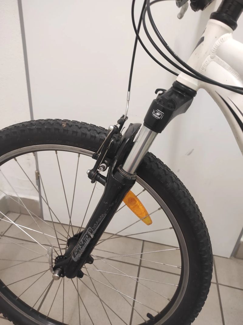 Specialized Hardrock Sport (S) horské kolo