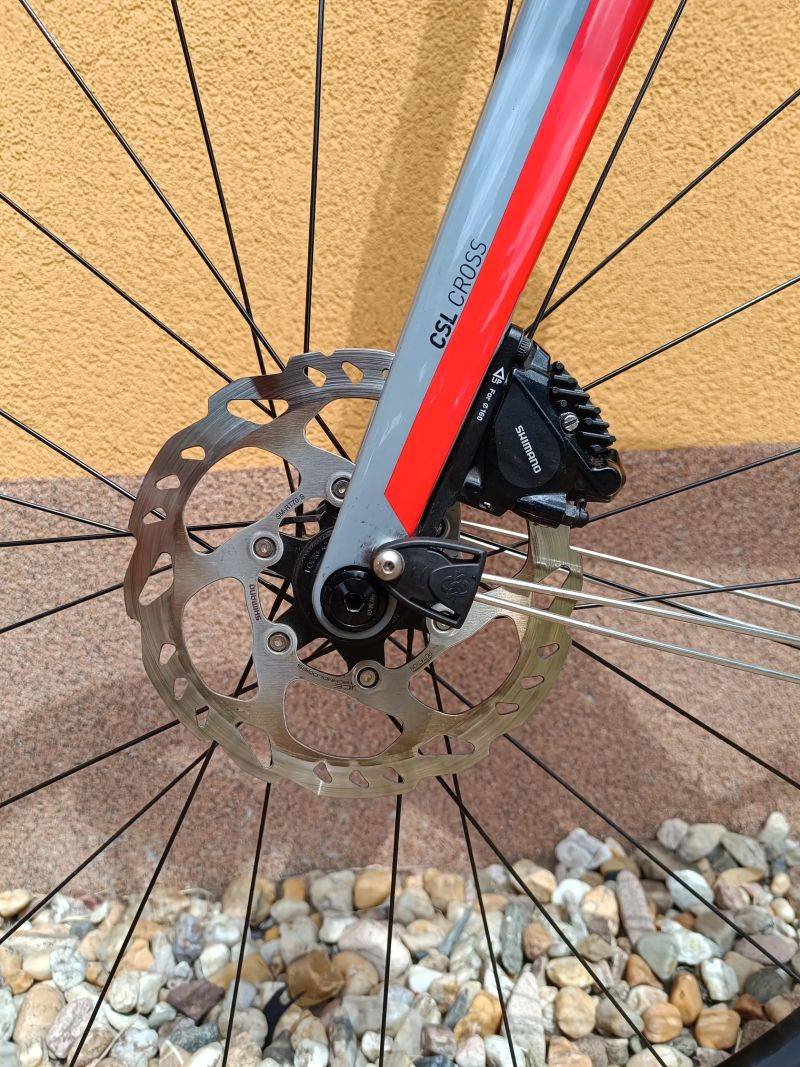 Gravel/CX/Endurance Cube Cross Race Pro-velikost 56(Na výšku postyv dle výrobce 174-184 cm)