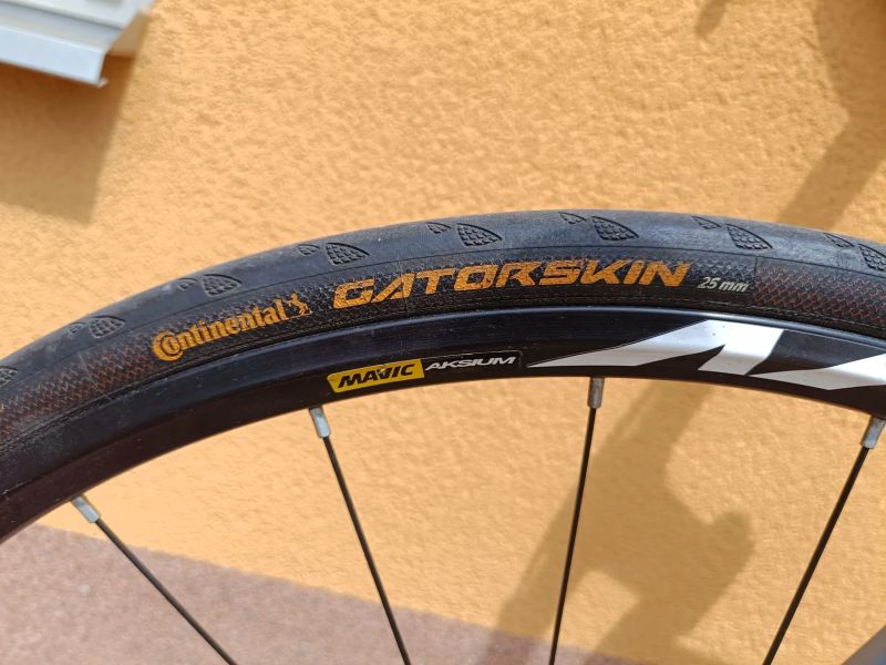 Gravel/CX/Endurance Cube Cross Race Pro-velikost 56(Na výšku postyv dle výrobce 174-184 cm)