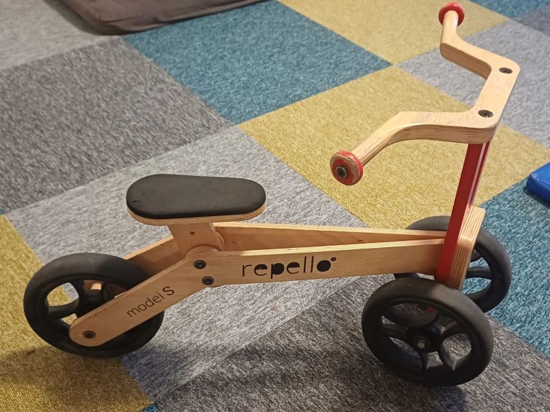 repello model S