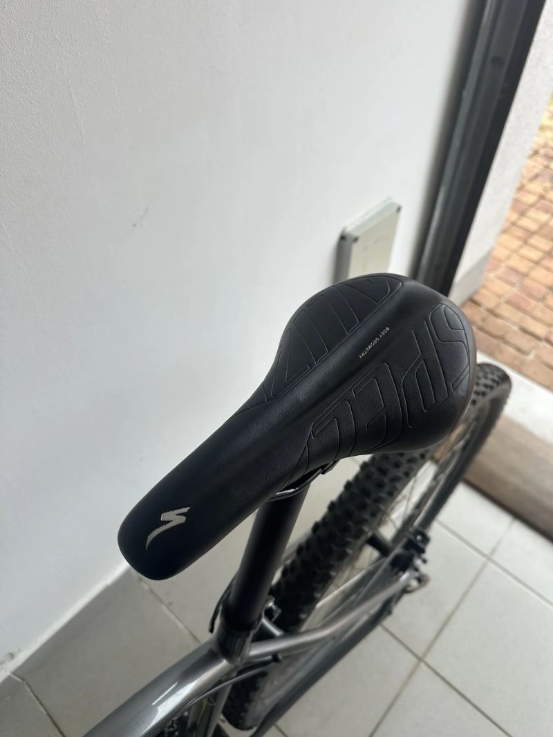 Specialized Rockhopper vel. L