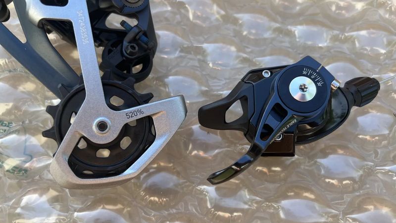 Sram X01 Eagle přehazovačka + páčka (Nové)