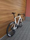 Canyon AEROAD CF SLX Di2, watmetr, karbon ráfky