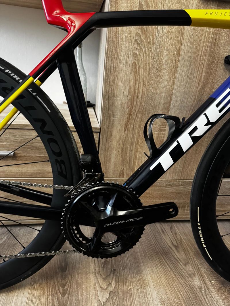 Trek Madone SLR 9 Gen 8, Dura-ace Di2 2x12, vel. M/L
