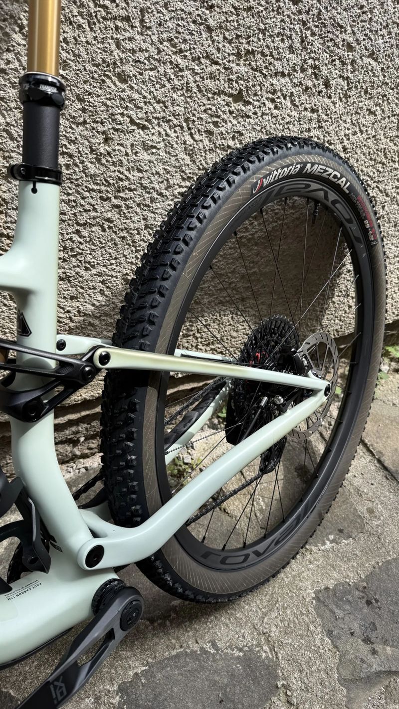 Specialized Epic 8 EVO Pro, veľkosť L