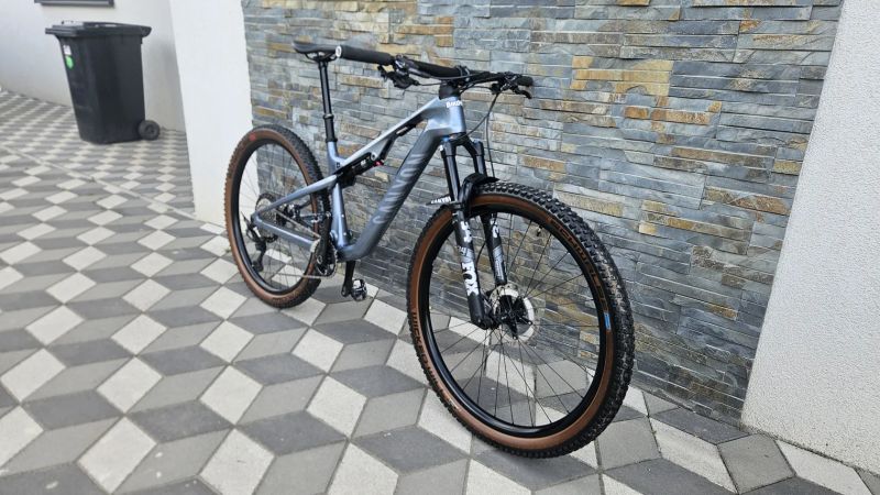Canyon LUX TRAIL CF8