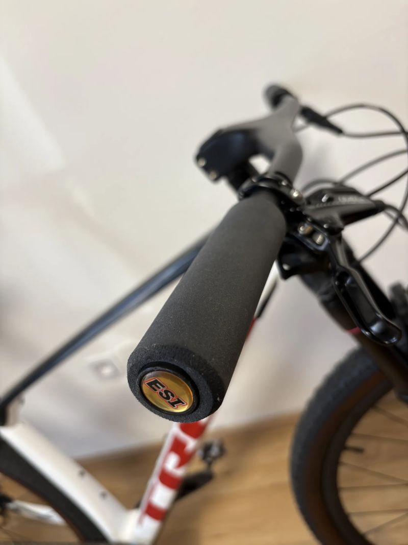 Trek PROCALIBER 9.7