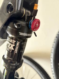 Fox Float DPS Performance Elite remote 190x45 PTU