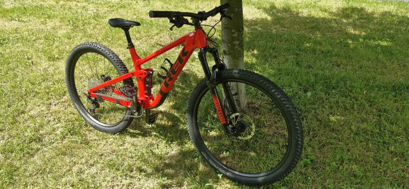 Celoodpružené horské kolo TREK Top Fuel 7 (stav nového kola-najeto jen 300km !!!)