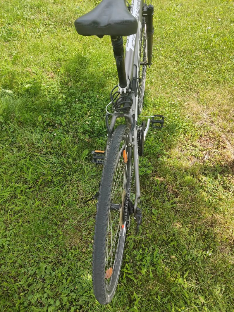 Krosové kolo Merida Crossway 40 (vel. 48 cm / 19")