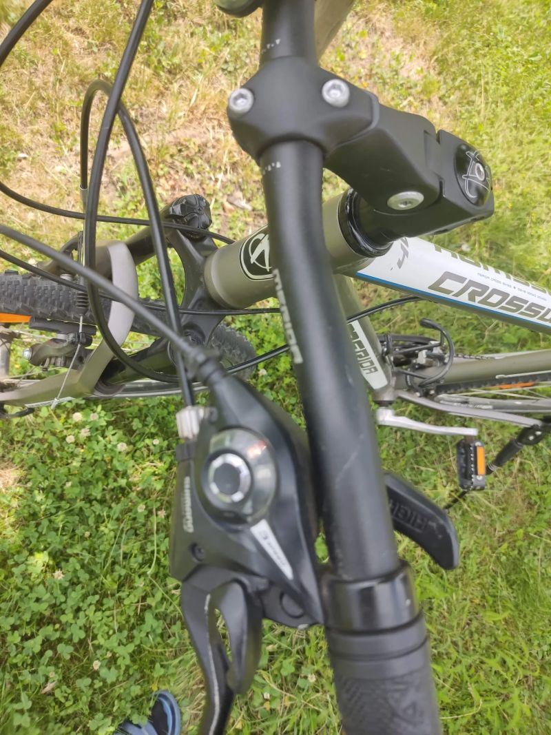 Krosové kolo Merida Crossway 40 (vel. 48 cm / 19")
