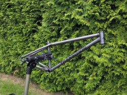 Transition PBJ (Chromoly) + hlavové složení Cane Creek Hellbender 70