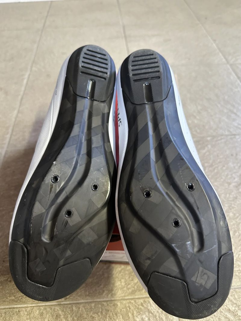 Tretry SPECIALIZED Torch 2.0 White, vel. 44