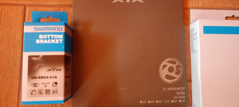 Prodám / Rozprodám: Nová sada Shimano XTR Di2 1×12 (M9250/M9200)