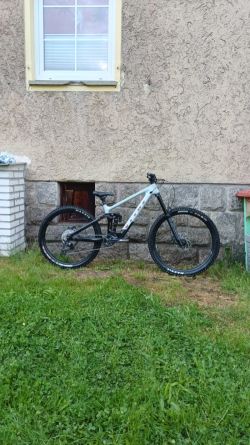 Vituss somet freeridová raketa