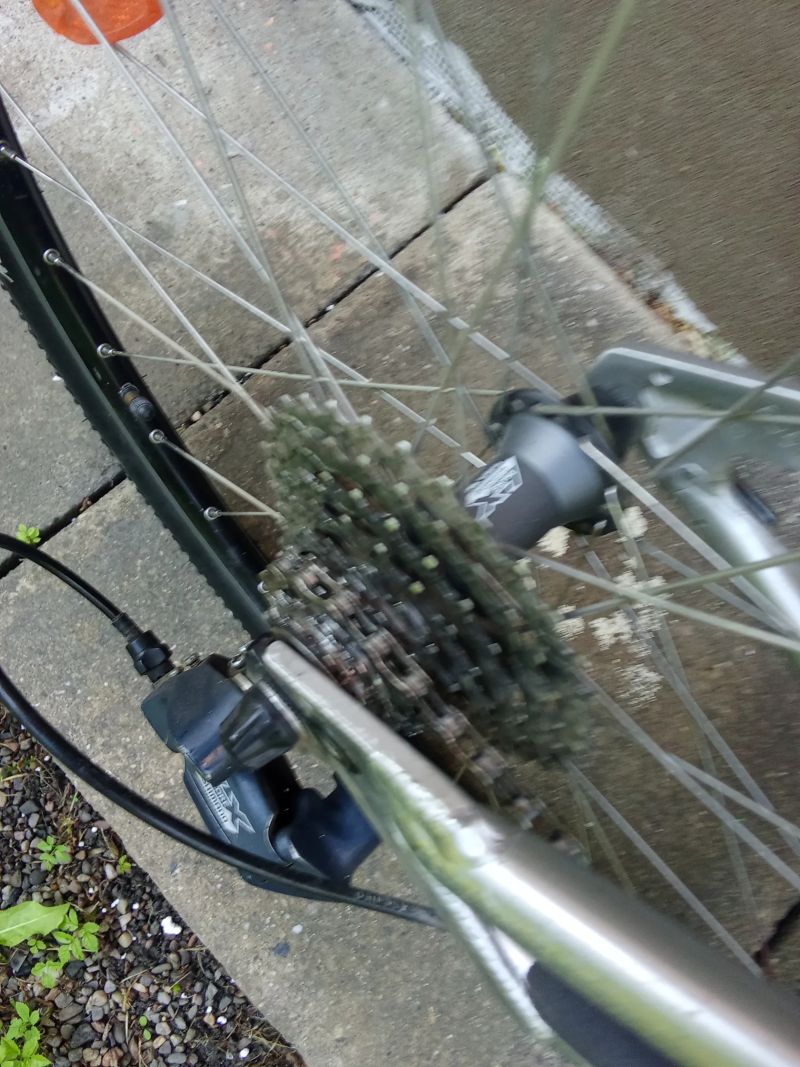 GT Agressor. shimano deore LX. na postavu 150-165 cm