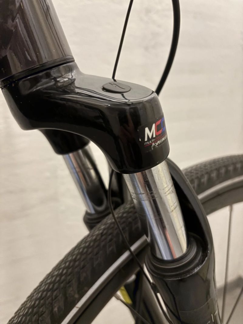 Specialized trekingové kolo - téměř nepoužívané