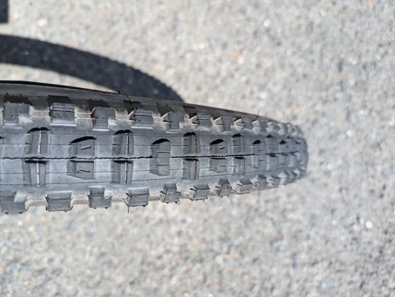 Maxxis - Minion DHR II 3C Terra EXO+ TR 27,5x2,40