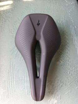 Body Geometry Power Sport, steel rails 143 mm