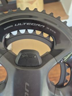 Shimano ultegra kliky R8100, integrovaný wattmetr 
