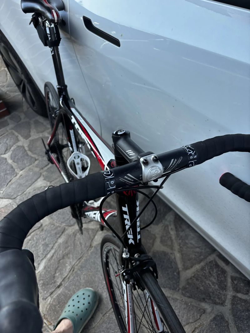 Trek Madone 3.1 Carbon – vel. 58 – 16 000 Kč