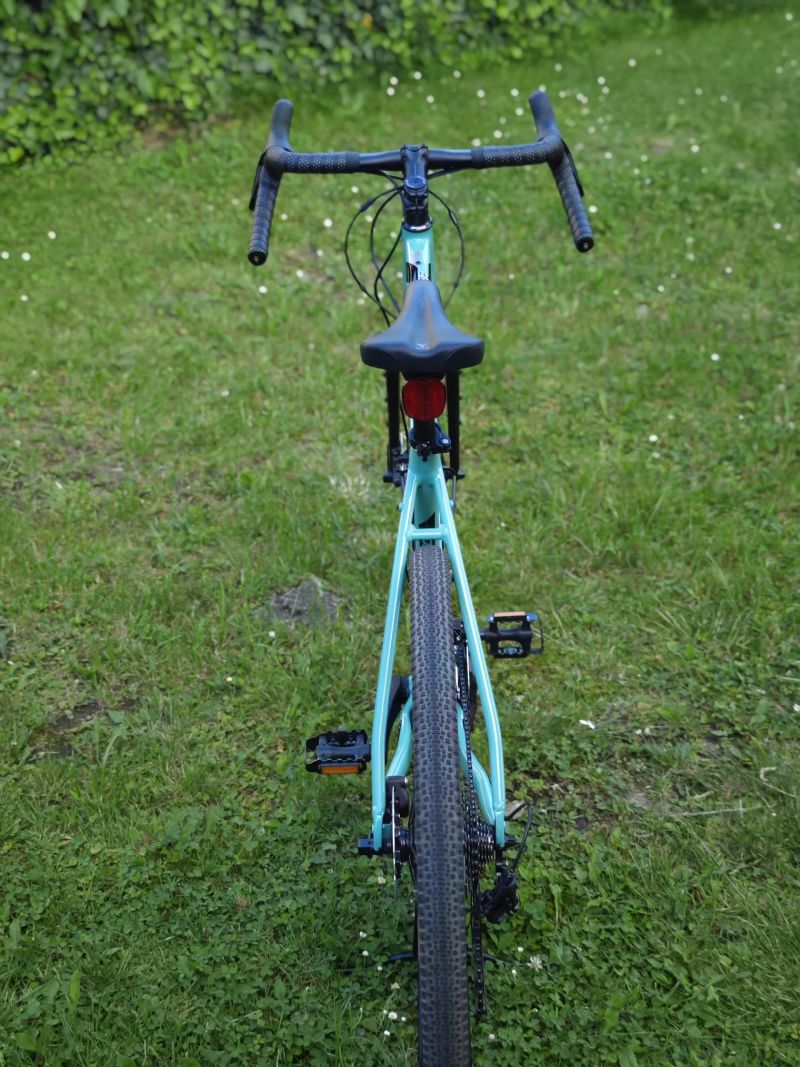 Gravel bike 