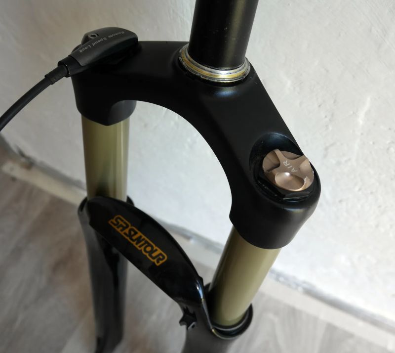 SR Suntour Epicon X2 air 26