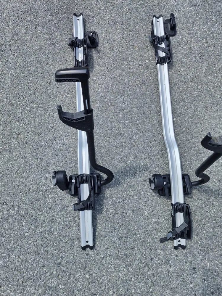 Thule Střešní nosič kol (2x)