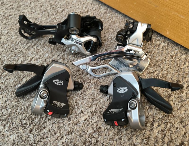 Shimano XT/LX 3x9 sada
