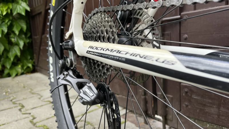 Horské kolo Rock Machine Flash velikost rámu 19,5"