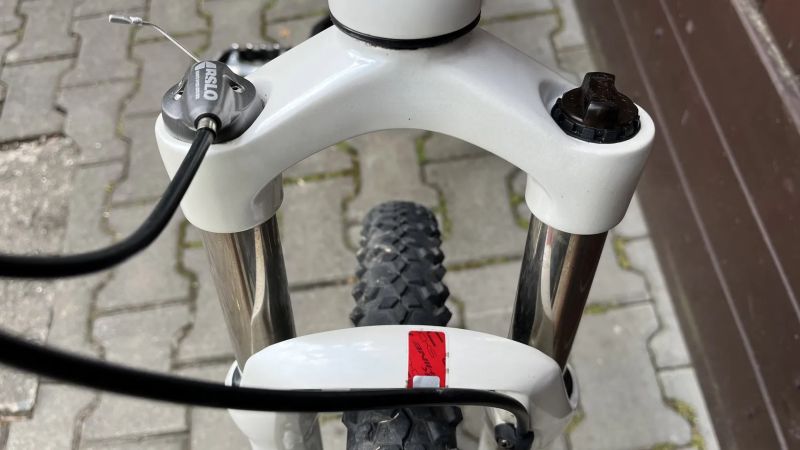 Horské kolo Rock Machine Flash velikost rámu 19,5"