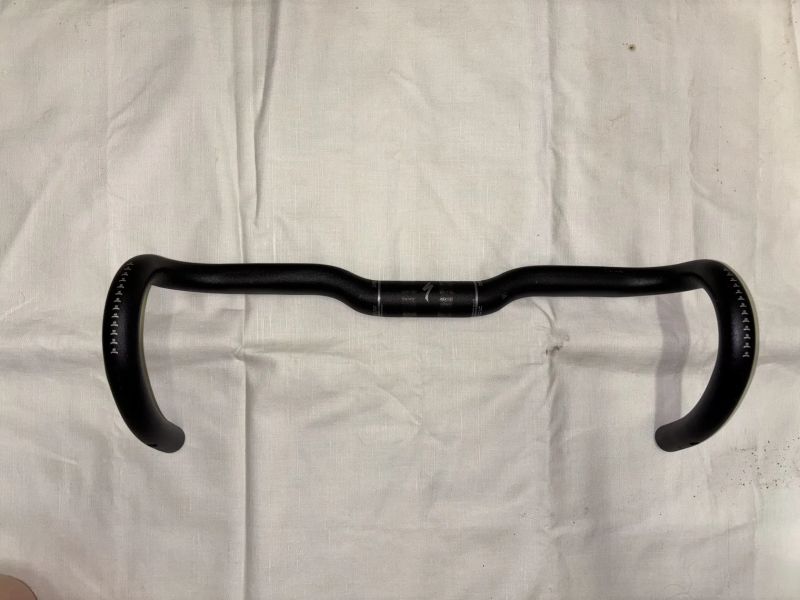 Prodám silniční řídítka Specialized Hover Expert Alloy +15mm, vel. 440mm