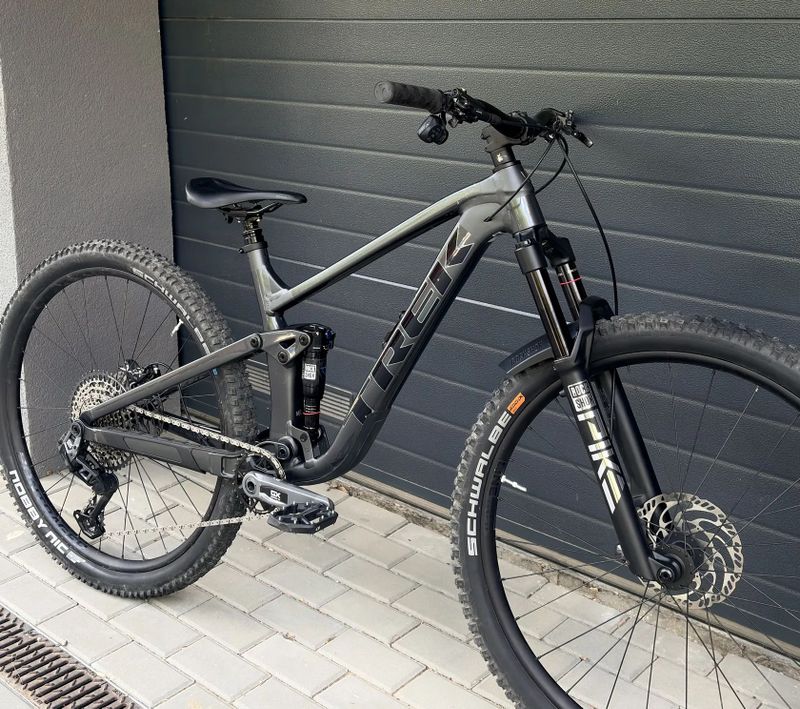 Trek Top Fuel 8 GX AXS T-Type Gen 3 M/L