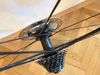 Galusková silniční fitness kola pro MTB, osy 15x100 a 12x142, ráfky Dura-Ace