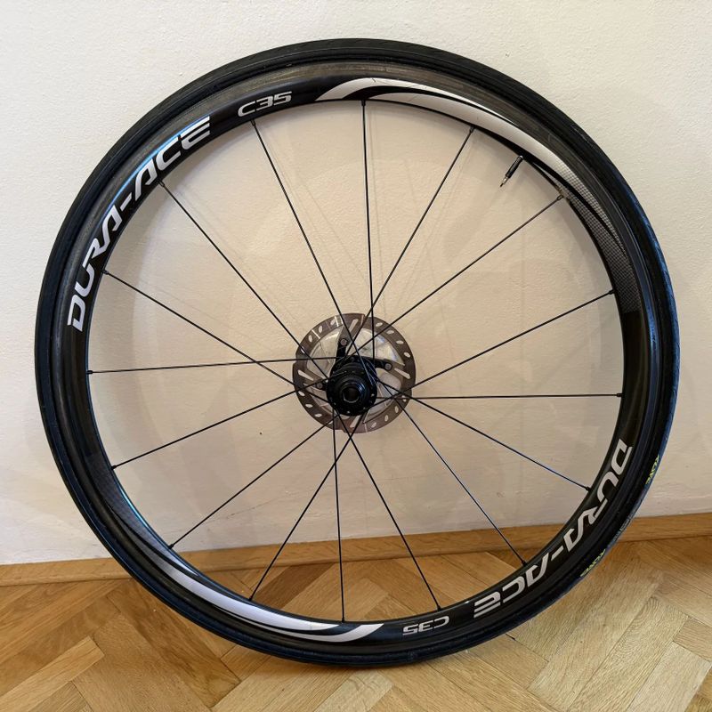 Galusková silniční fitness kola pro MTB, osy 15x100 a 12x142, ráfky Dura-Ace