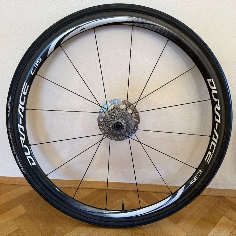 Galusková silniční fitness kola pro MTB, osy 15x100 a 12x142, ráfky Dura-Ace