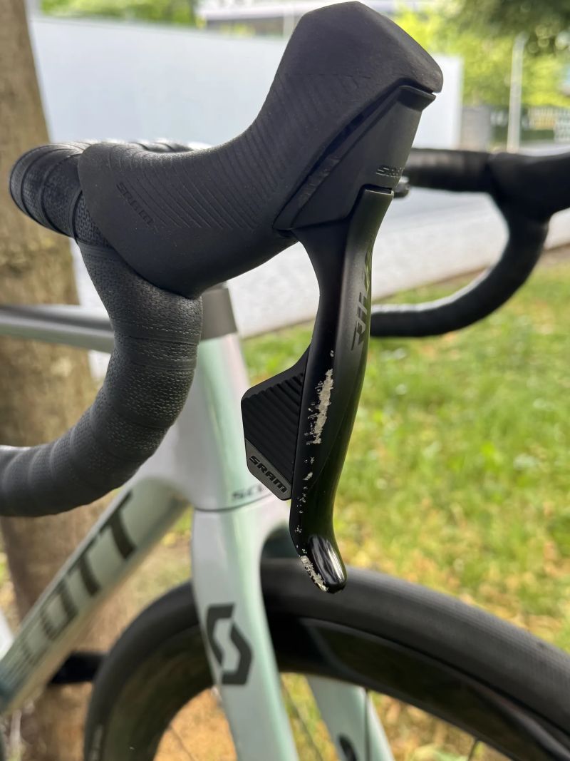 Scott Addict 10 s upgrady - kokpit, wattmetr