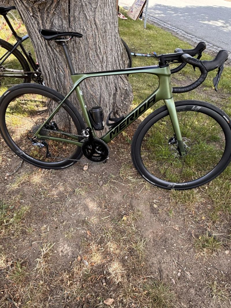 Merida Scultura Endurance 5000 + karbonová kola Vision 40