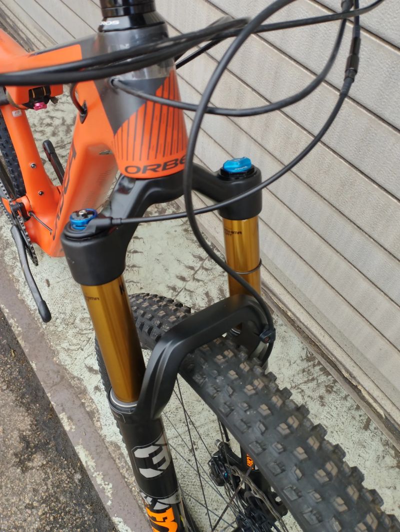 ORBEA OIZ M10 TR, zdvihy 120mm