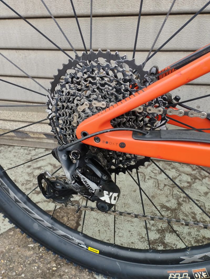 ORBEA OIZ M10 TR, zdvihy 120mm