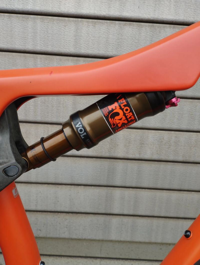 ORBEA OIZ M10 TR, zdvihy 120mm