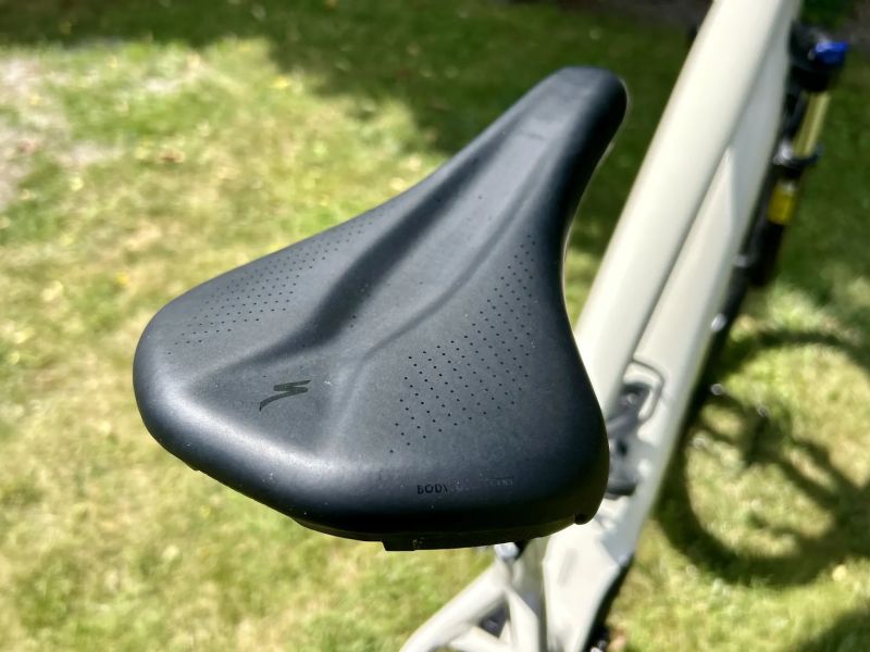 Specialized Turbo Tero 3.0 - 1 300 km Super stav!