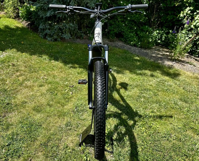 Specialized Turbo Tero 3.0 - 1 300 km Super stav!
