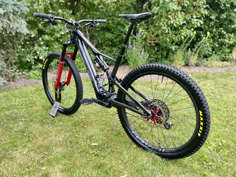 Specialized Turbo Levo SL Expert Carbon - Super stav